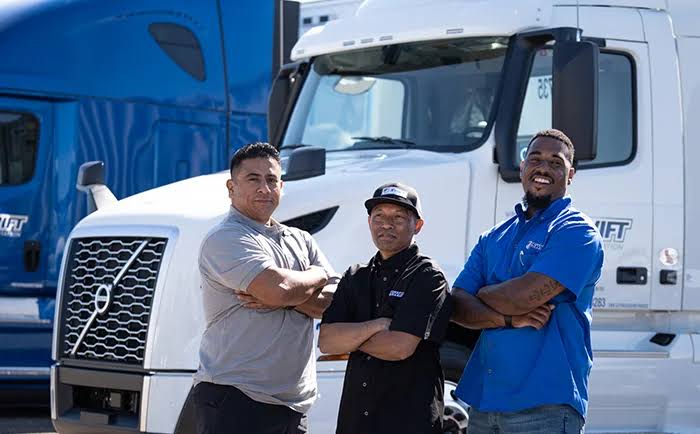 Truck Driving Job: Job Opportunities in Canada for Foreigners with Visa Sponsorship – Truck Driver